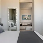 Riviera Hotel