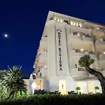 Riviera Hotel 4*