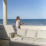 Riviera Hotel
