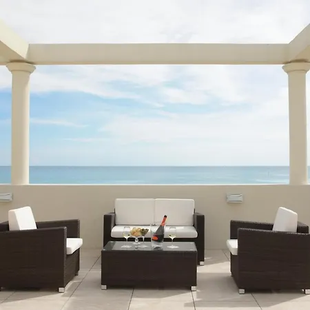 Hotel Riviera