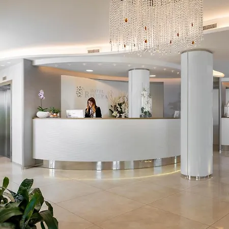 Hotel Riviera 4*