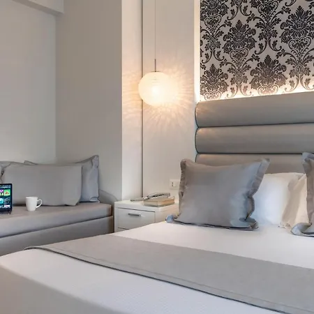 Riviera Отель 4*