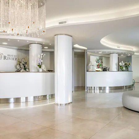 Отель Riviera 4*