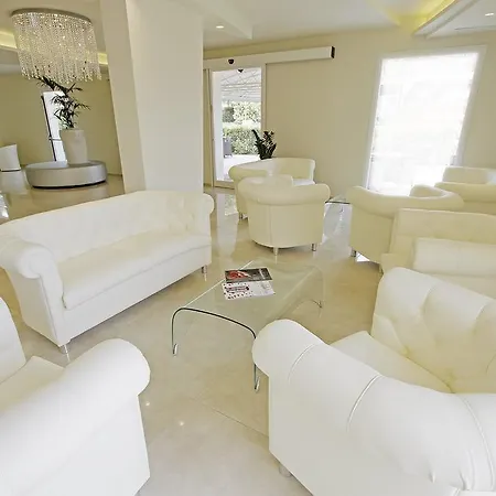 Riviera Морской Милан