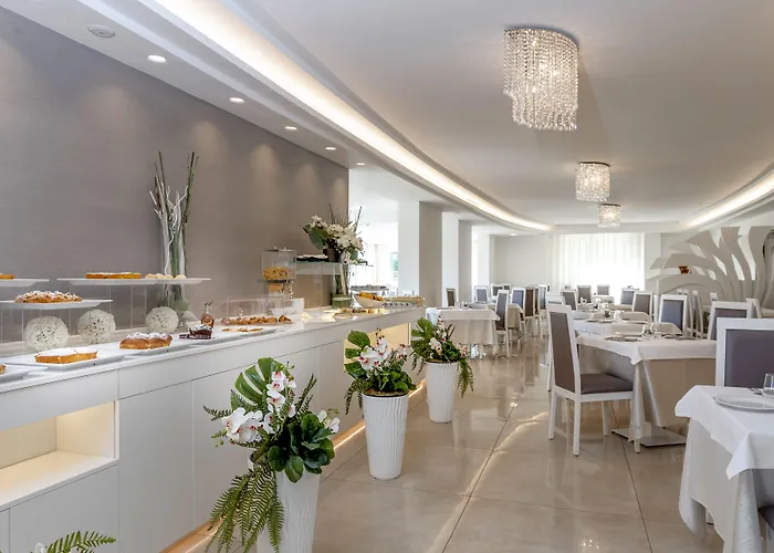 Riviera 4*