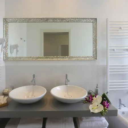 Riviera 4*