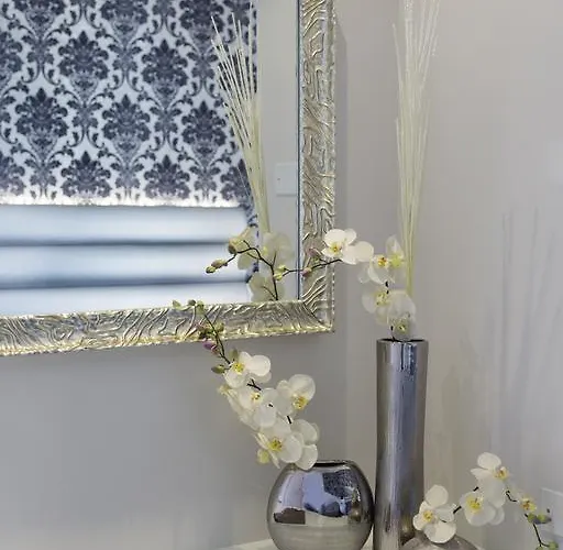 Ξενοδοχείο Riviera 4*